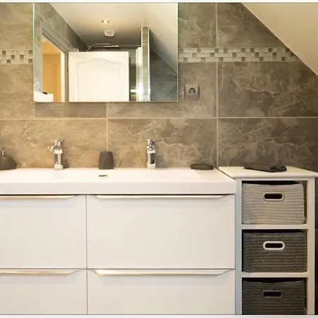 Le Rohan Sawadee شقة