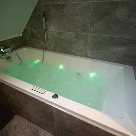 Le Rohan Sawadee Apartamento *