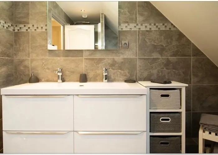 Le Rohan Sawadee Apartment